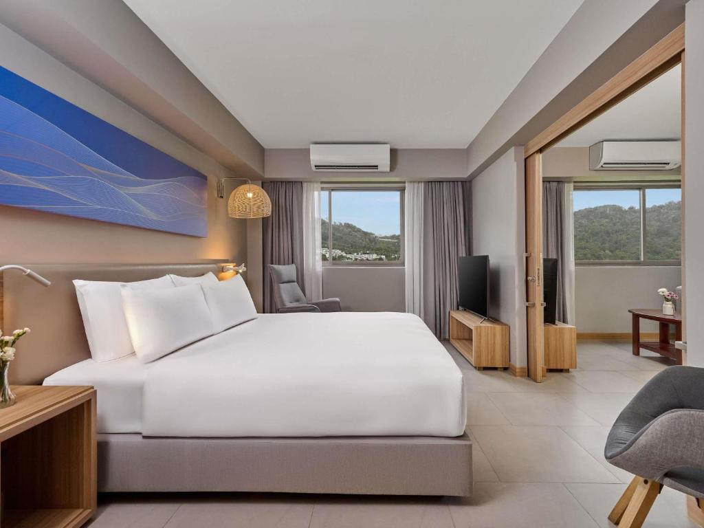 Mercure Phuket Patong Journeyhub (Ex. Journeyhub Phuket Patong) 4* миниатюра 3