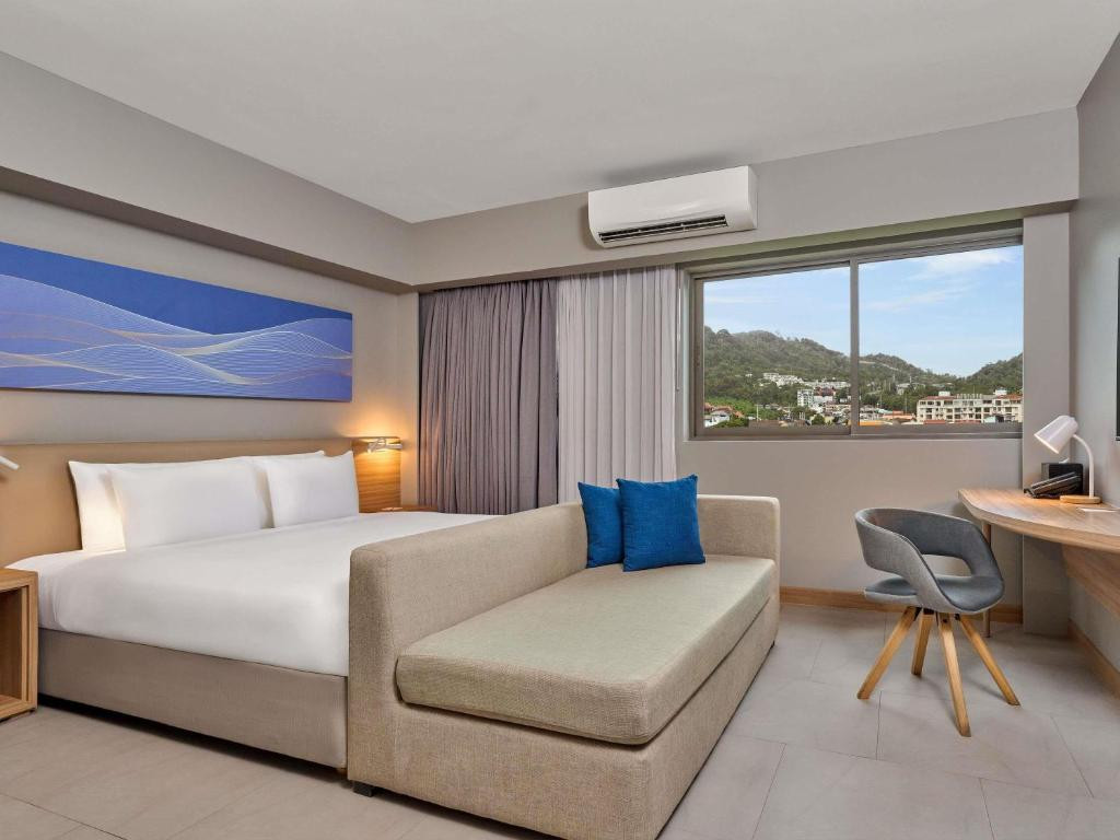 Mercure Phuket Patong Journeyhub (Ex. Journeyhub Phuket Patong) 4* миниатюра 4