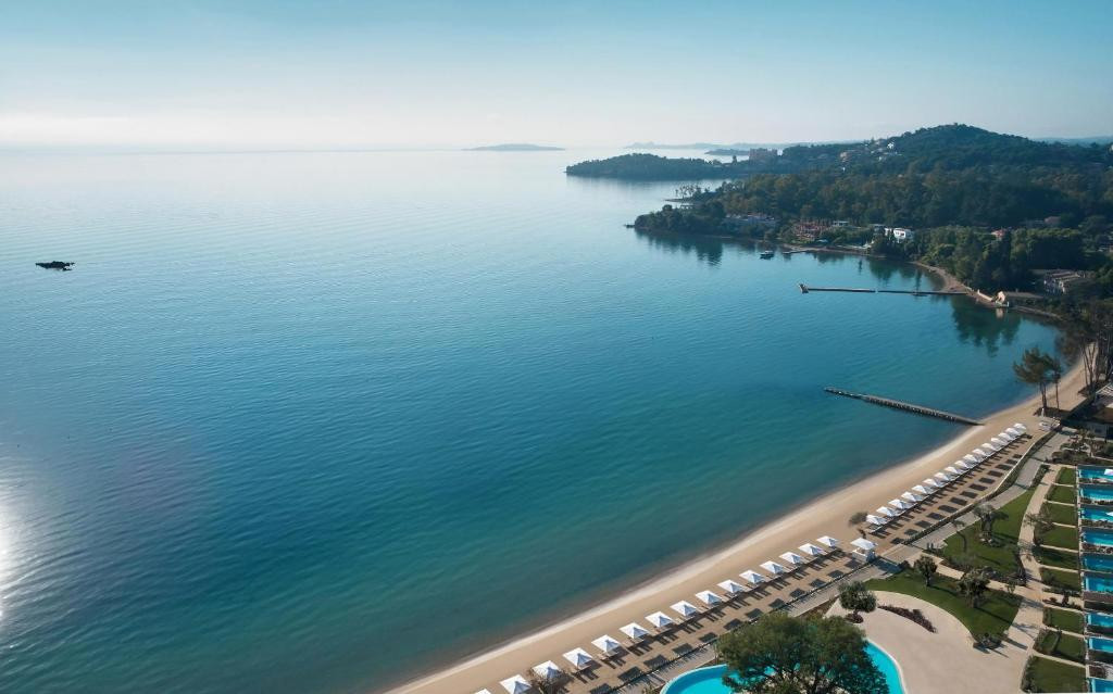 Ikos Dassia 5*