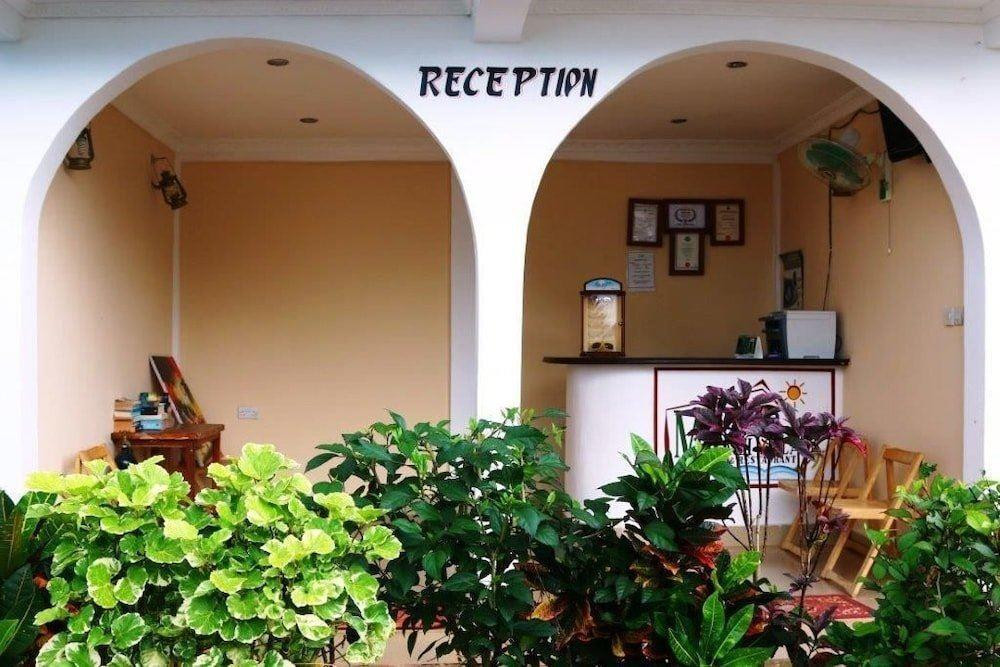 Mocco Beach Villa 3* миниатюра 2