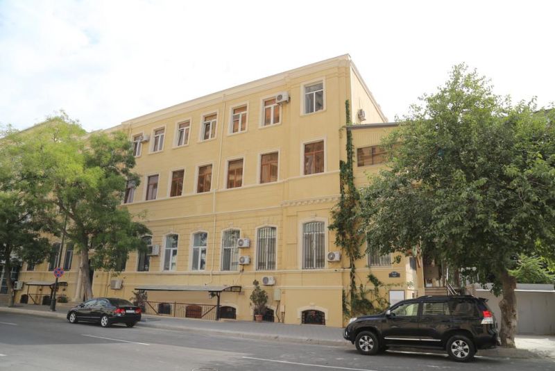Clover Hotel Baku 4*