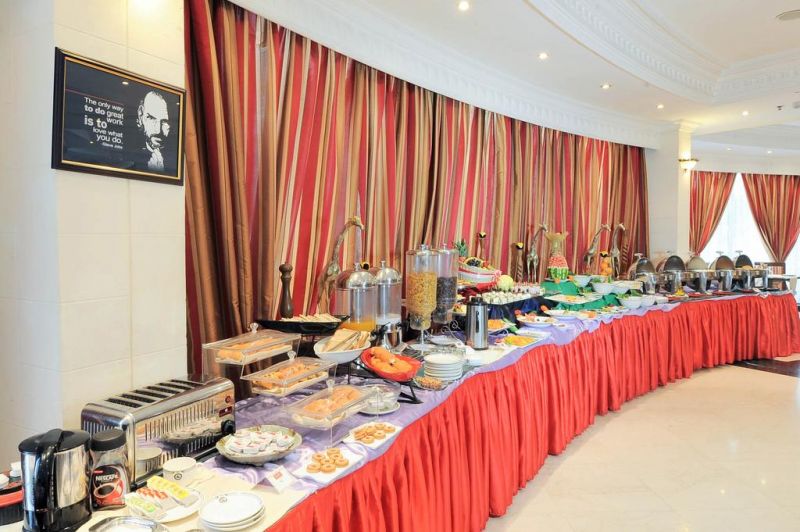 Ramee California Hotel Juffair 4* миниатюра 4