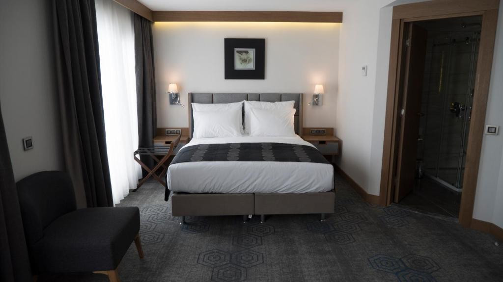 Yuksel Hotel Yenikapi 4*