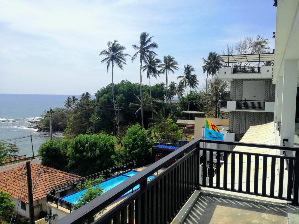 Queens Beach Hotel 3* миниатюра 5