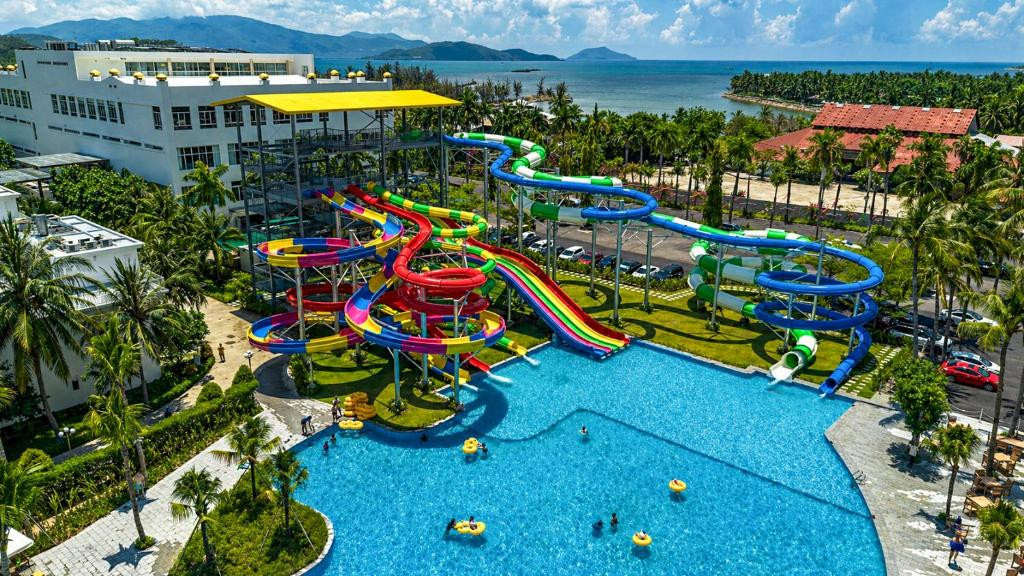 Costabella Resort Nha Trang (Ex. Diamond Bay Condotel Resort) 5* миниатюра 5