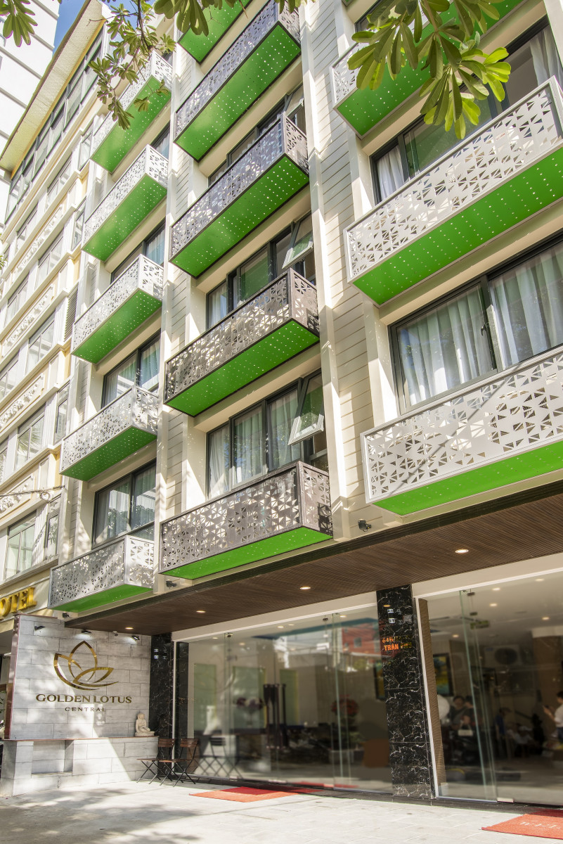 Titan Hotel (Ex. Golden Lotus Central) 3* миниатюра 3