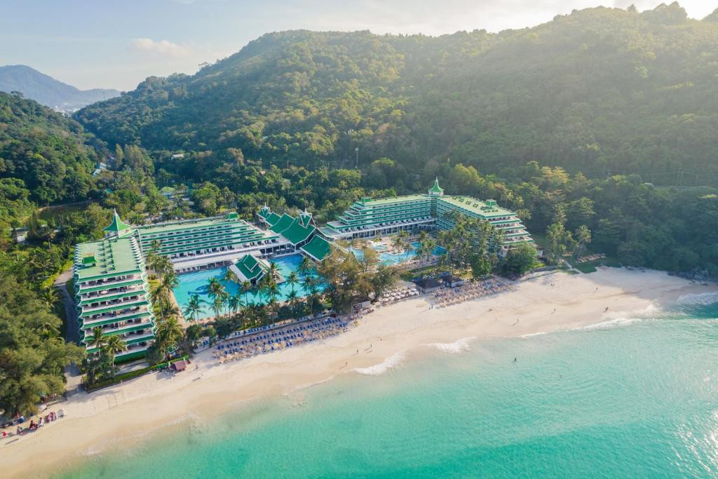 Le Meridien Phuket Beach Resort 5* миниатюра 2