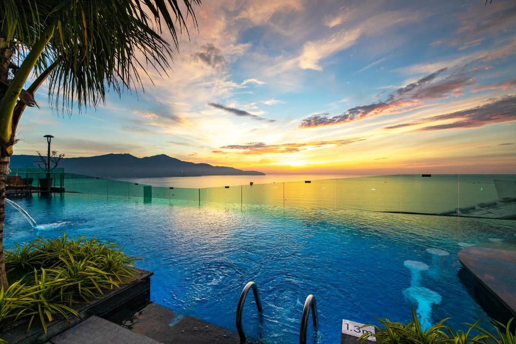 Sala Danang Beach Hotel 4* миниатюра 3