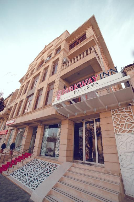 Parkway Inn Hotel & Spa 4*