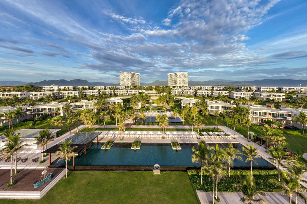 Alma Resort Cam Ranh 5* миниатюра 2