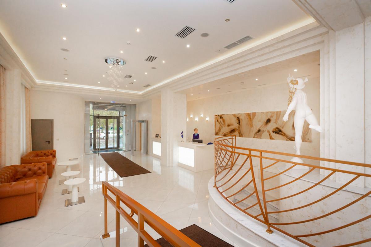 Таврический 4* миниатюра 3