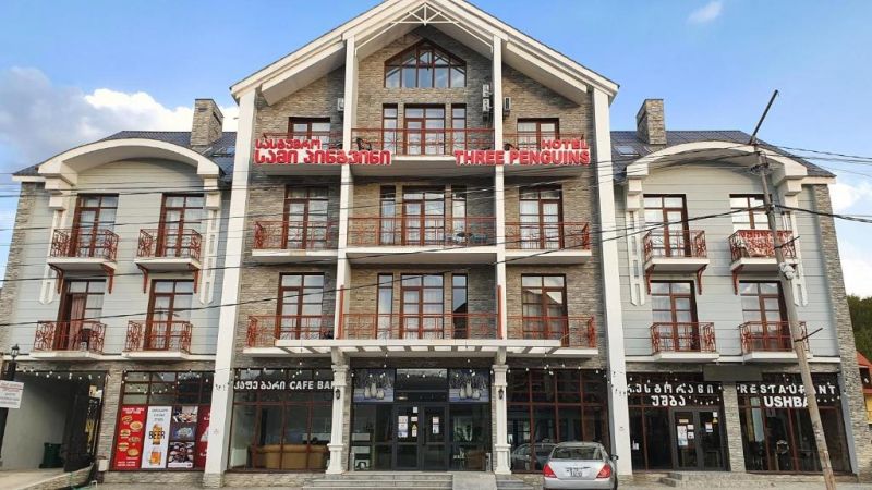 Three Penguins 4* миниатюра 2