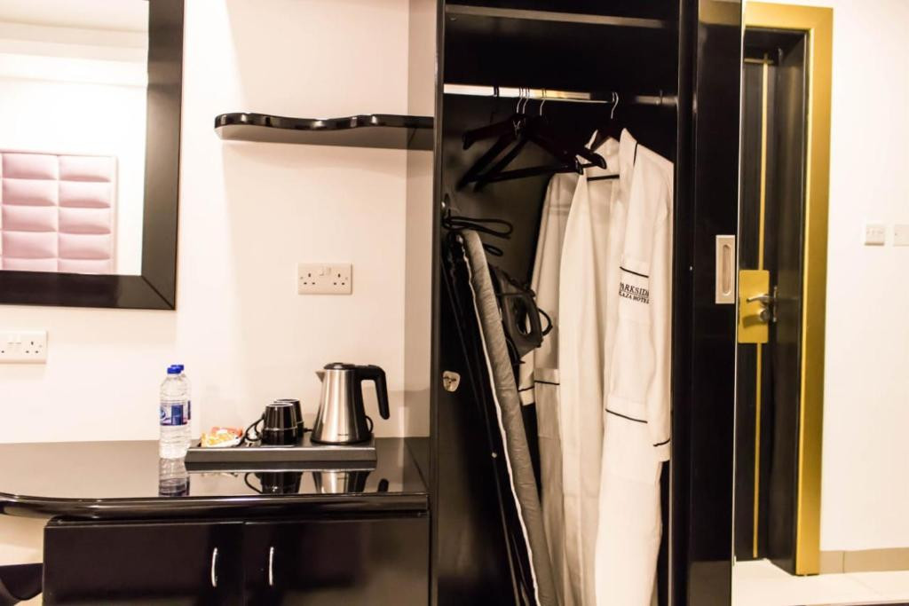 Parkside Plaza Hotel 3* миниатюра 5