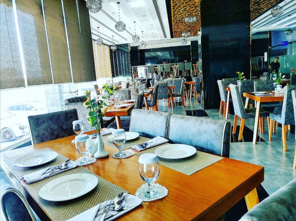 Parkside Plaza Hotel 3* миниатюра 6