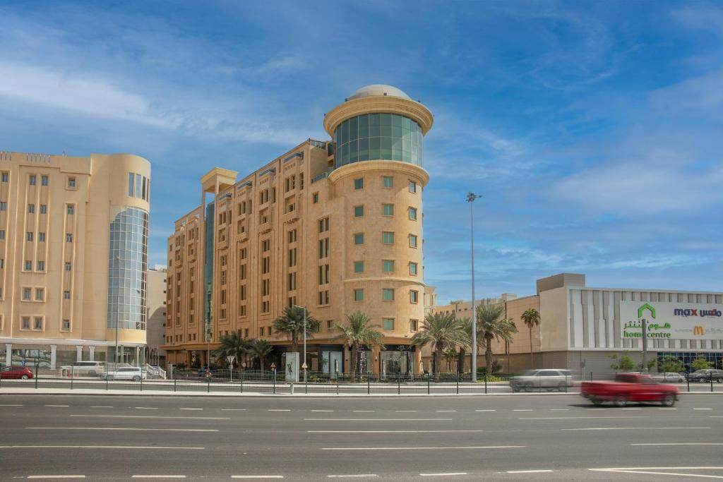 Millennium Central Hotel Doha 4* миниатюра 2
