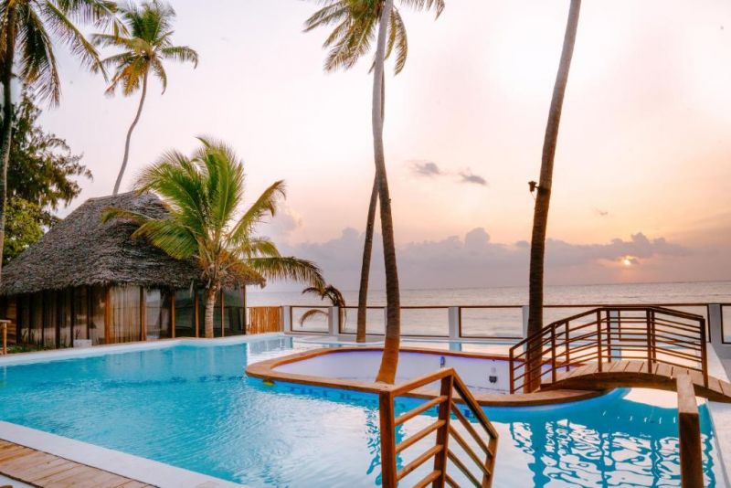 Tiki Beach Club & Resort 4* миниатюра 5