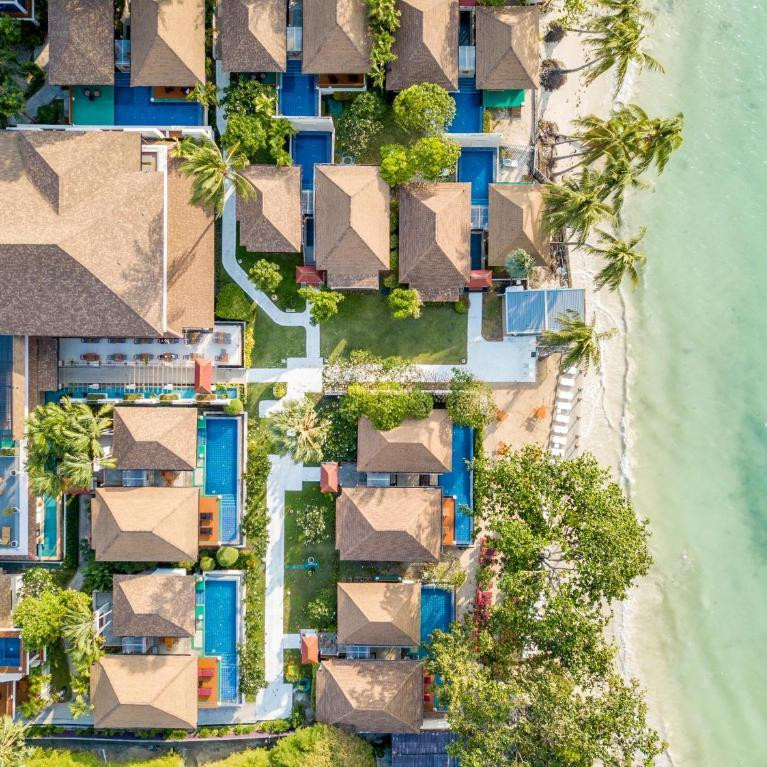 The Briza Beach Resort & Spa 4*