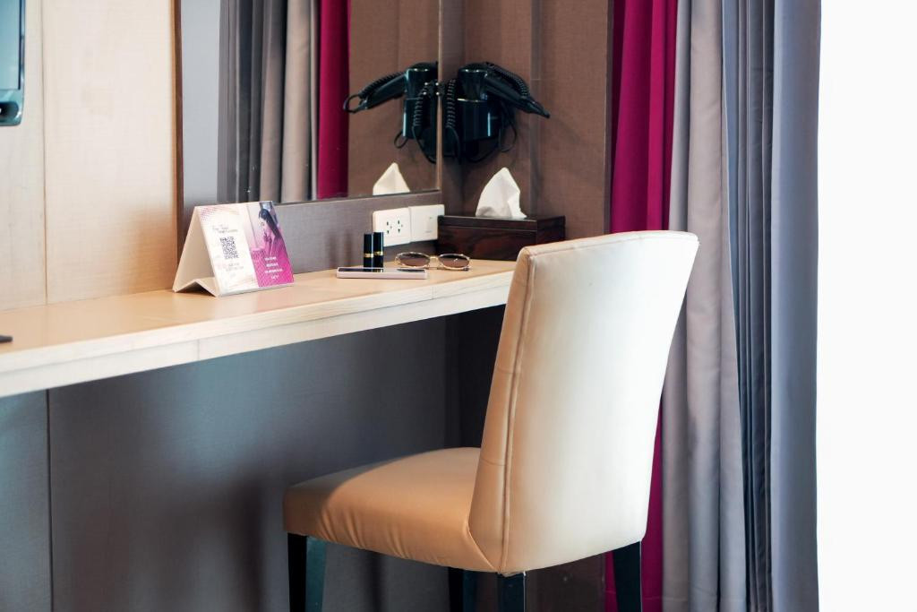 Glow Pattaya 4* миниатюра 4