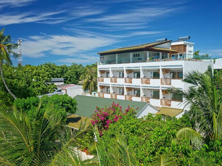 Luau Beach Inn Maldives