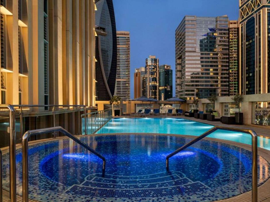 Wyndham Grand Doha West Bay Beach 5* миниатюра 6