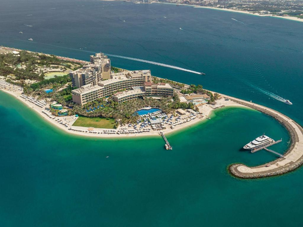 Rixos The Palm Dubai Hotel & Suites 5*