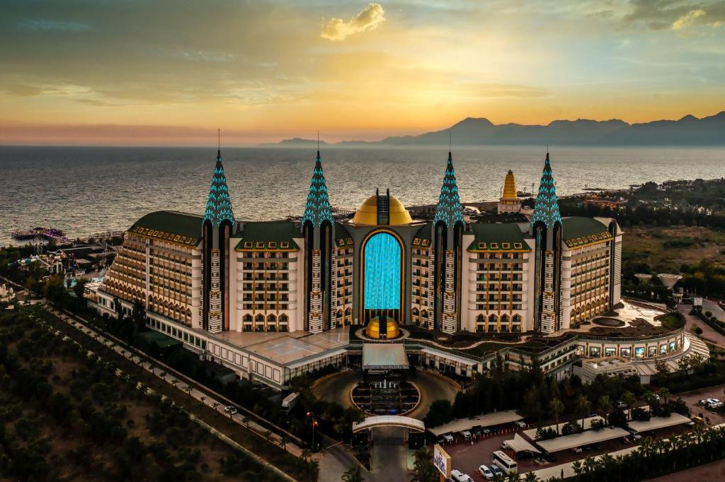 Delphin Imperial Lara 5* миниатюра 6