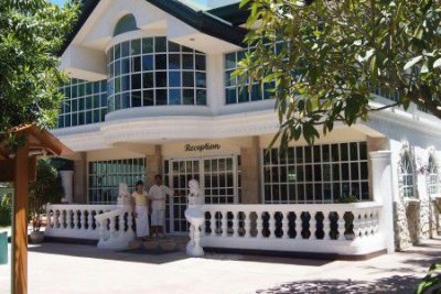 Paradise Garden Hotel & Convention Center 4*