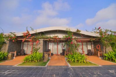 Ngwe Saung Yacht Club & Resort 5*