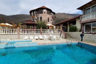 Villa Familia (Вилла Фамилия)