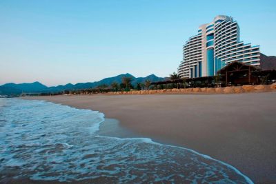 Le Meridien Al Aqah Beach Resort 5*