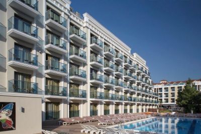 Emre Beach Hotel 4*