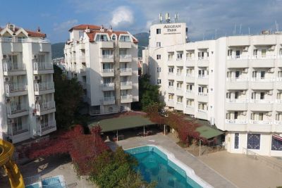 Aegean Park 3*