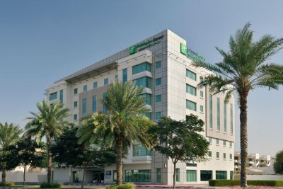 Holiday Inn Express Jumeirah 2*