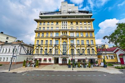 Мандарин 4*