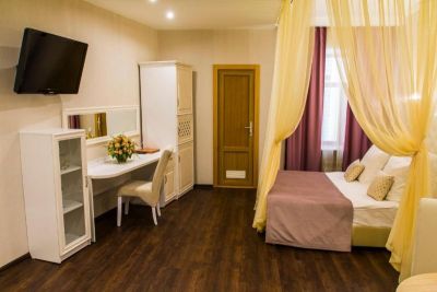 Невский Берег 93 3*