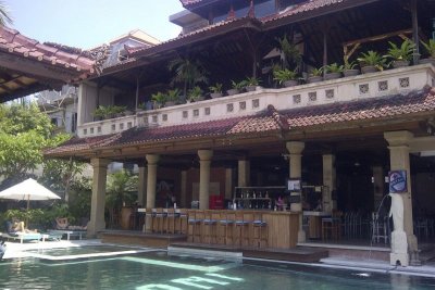 Legian Village Hotel 3*