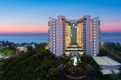Sanya Seacube 4*