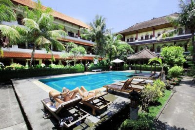 Bakung Sari Kuta 2*
