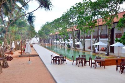 Pandanus Beach 4*