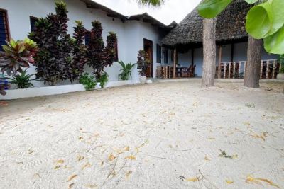 Lighthouse Guesthouse 3*