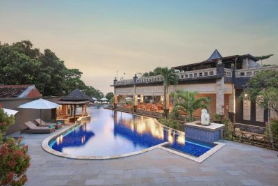 Pelangi Bali Hotel 4*
