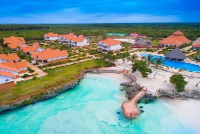 Azao Resort & Spa 4*