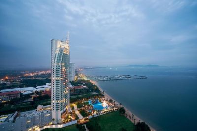Movenpick Siam Hotel Pattaya 5*