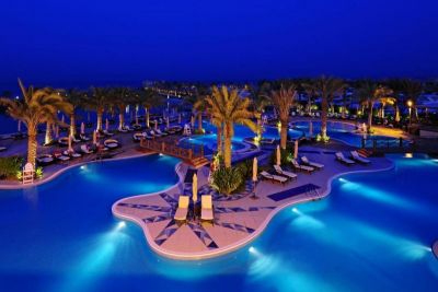 Al Bander Hotel & Resort 4*