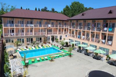 Вива Мария 3*