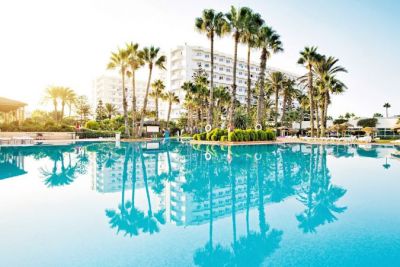 Sahara Beach Hotel 3*