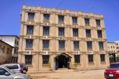 Golden Tulip Stonetown Boutique 4*