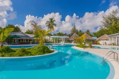 Equator Village 3*