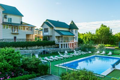 Долина Алтая 3*