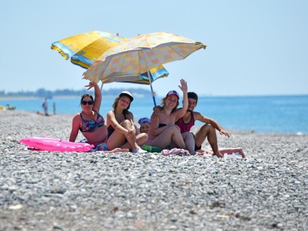 Абхазия с детьми: Распродажа отелей с мини-клубом Лето 2026! - Абхазия